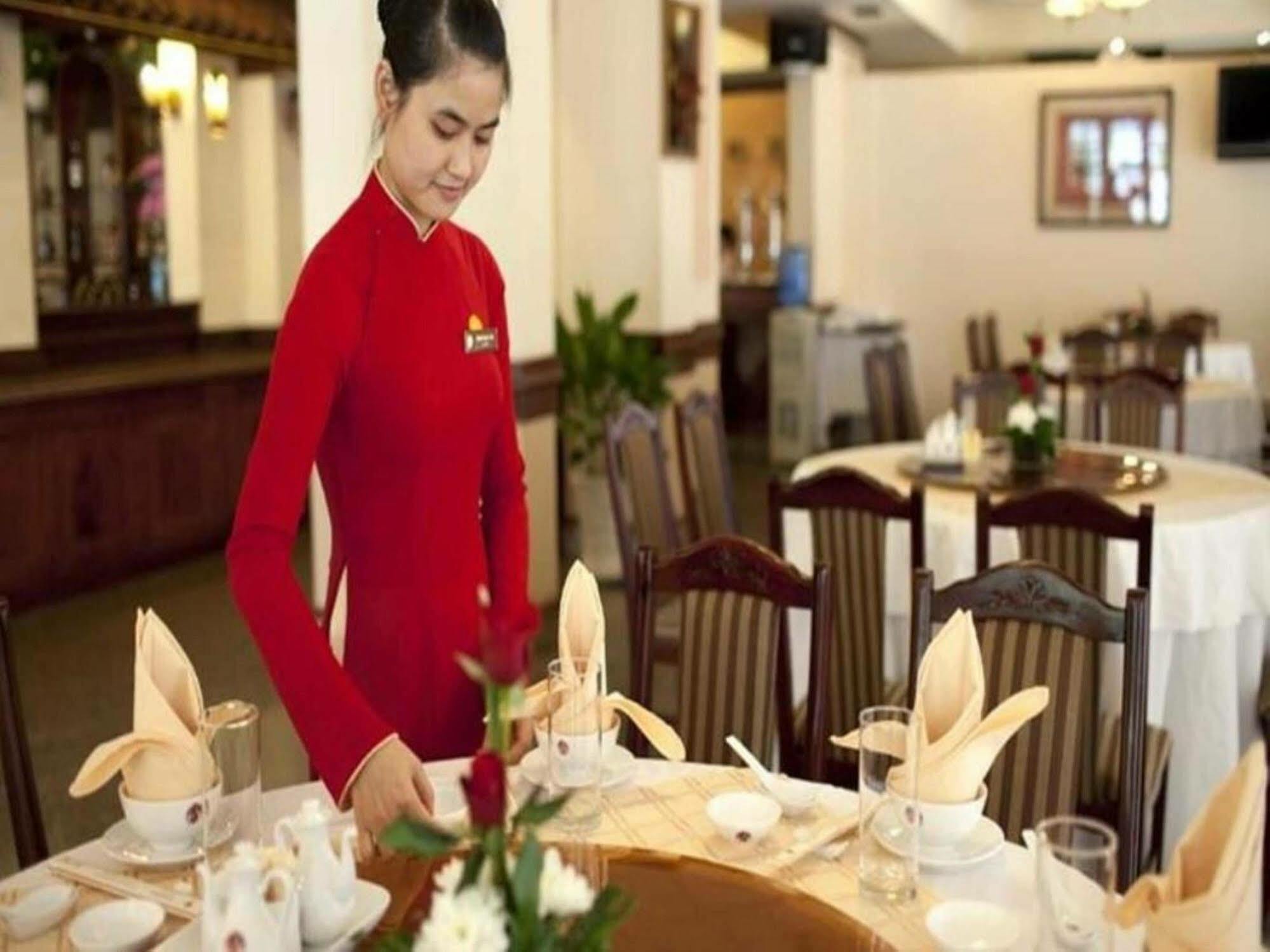 Tan Son Nhat 2 Hotel مدينة هوشي منه المظهر الخارجي الصورة